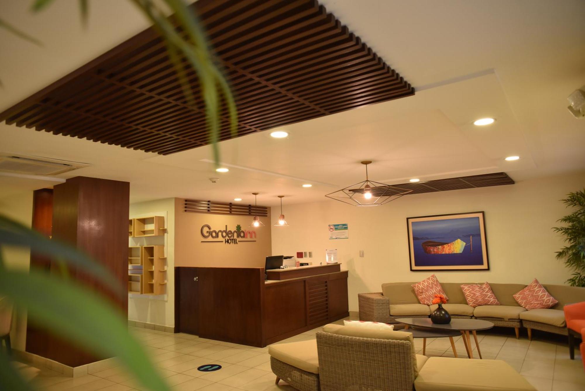 Hotel Gardenia Inn Сан Салвадор Екстериор снимка