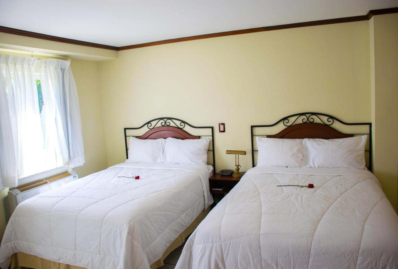 Hotel Gardenia Inn Сан Салвадор Екстериор снимка