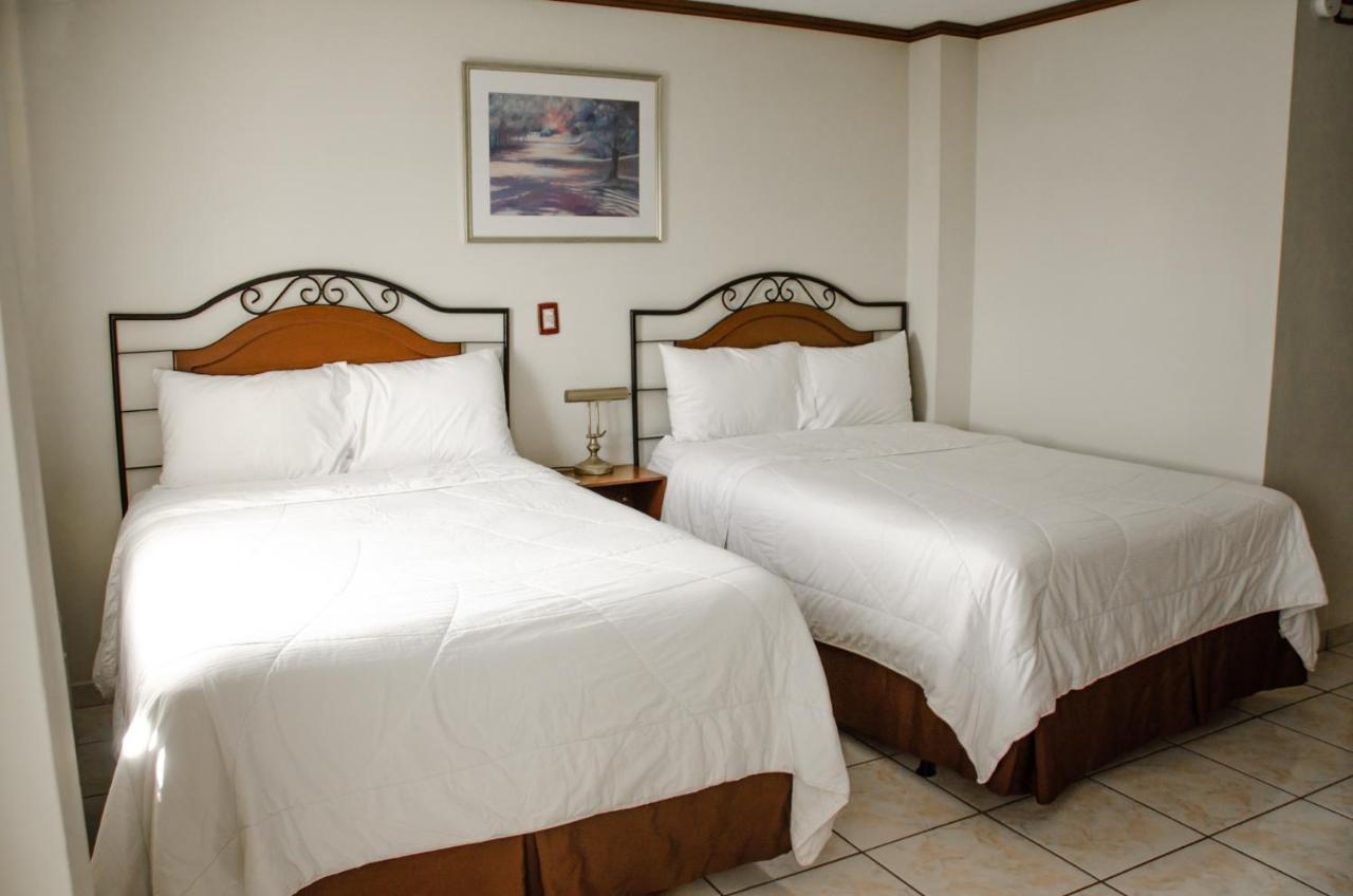 Hotel Gardenia Inn Сан Салвадор Екстериор снимка